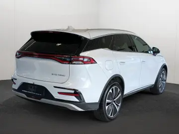 BYD TANG 109kw  7 locuri  AWD