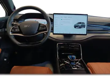 BYD TANG 109kw  7 locuri  AWD