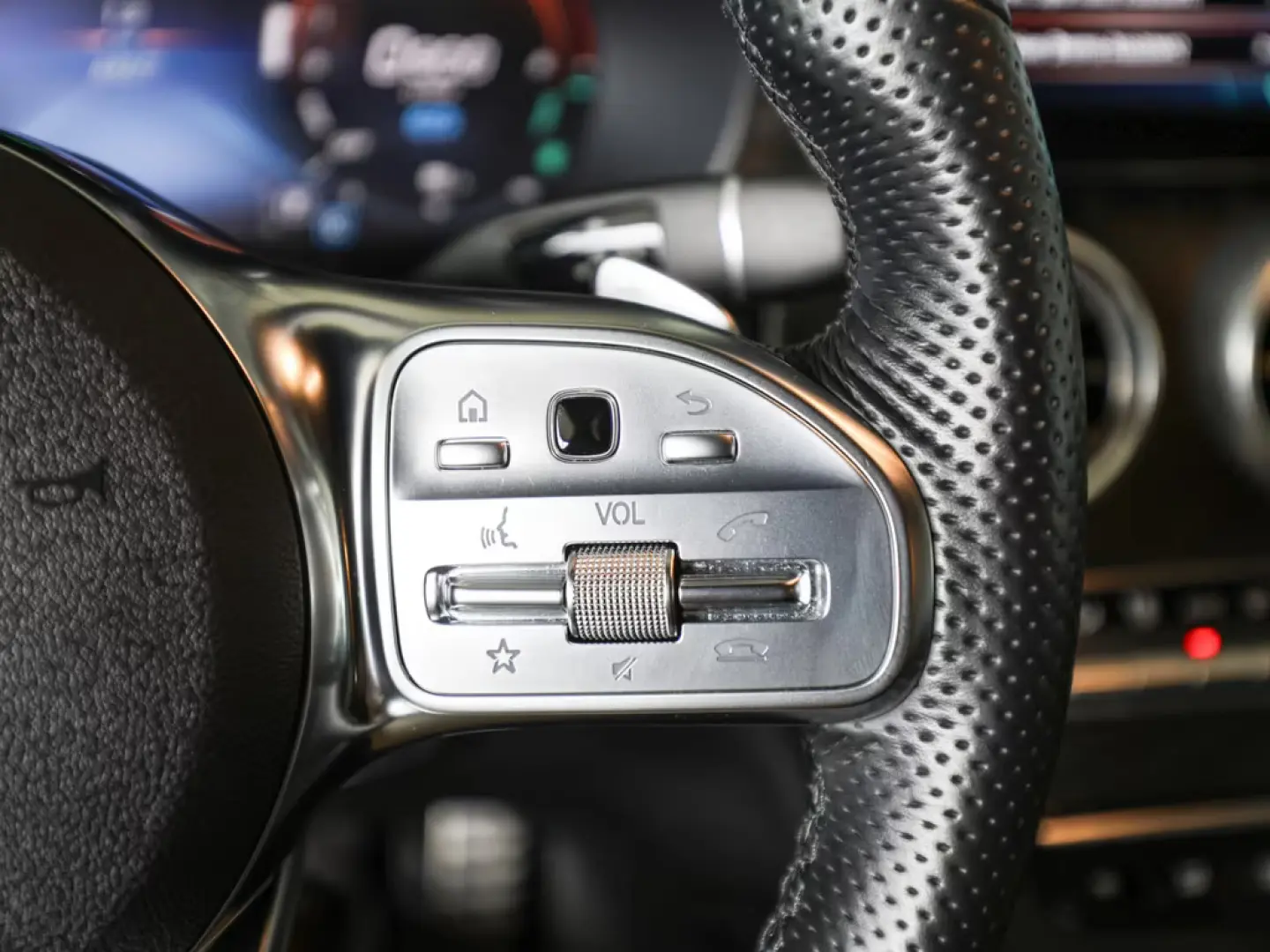 Mercedes-Benz GLC 300 e 4M Coupé AMG Sport designo AHK