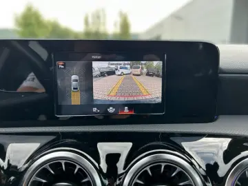 A 250 e Limousine AMG Distronic Kamera HUD DAB