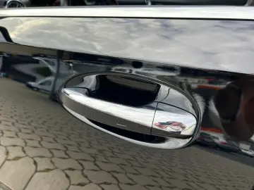A 250 e Limousine AMG Distronic Kamera HUD DAB