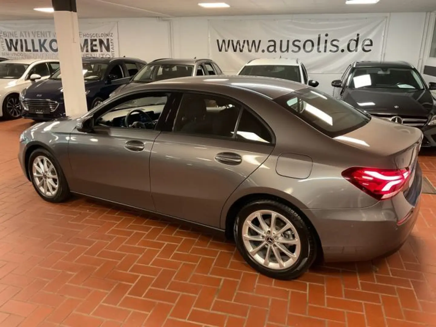 A 180 d Limousine LED Navi Sitzheizung