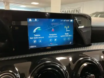 A 180 d Limousine LED Navi Sitzheizung