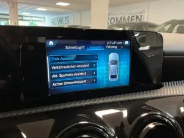 A 180 d Limousine LED Navi Sitzheizung