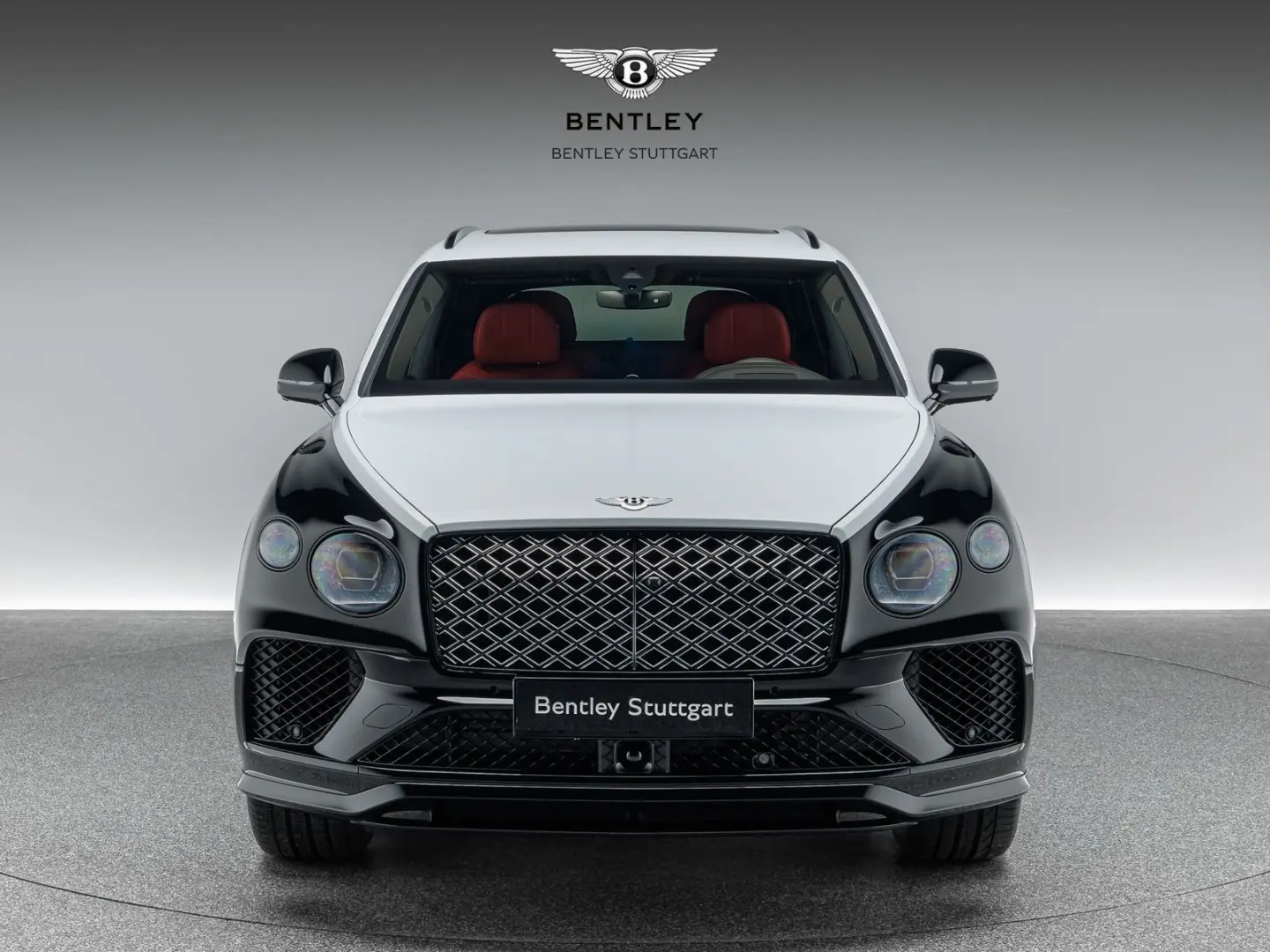 Bentley Bentayga EWB Mulliner V8