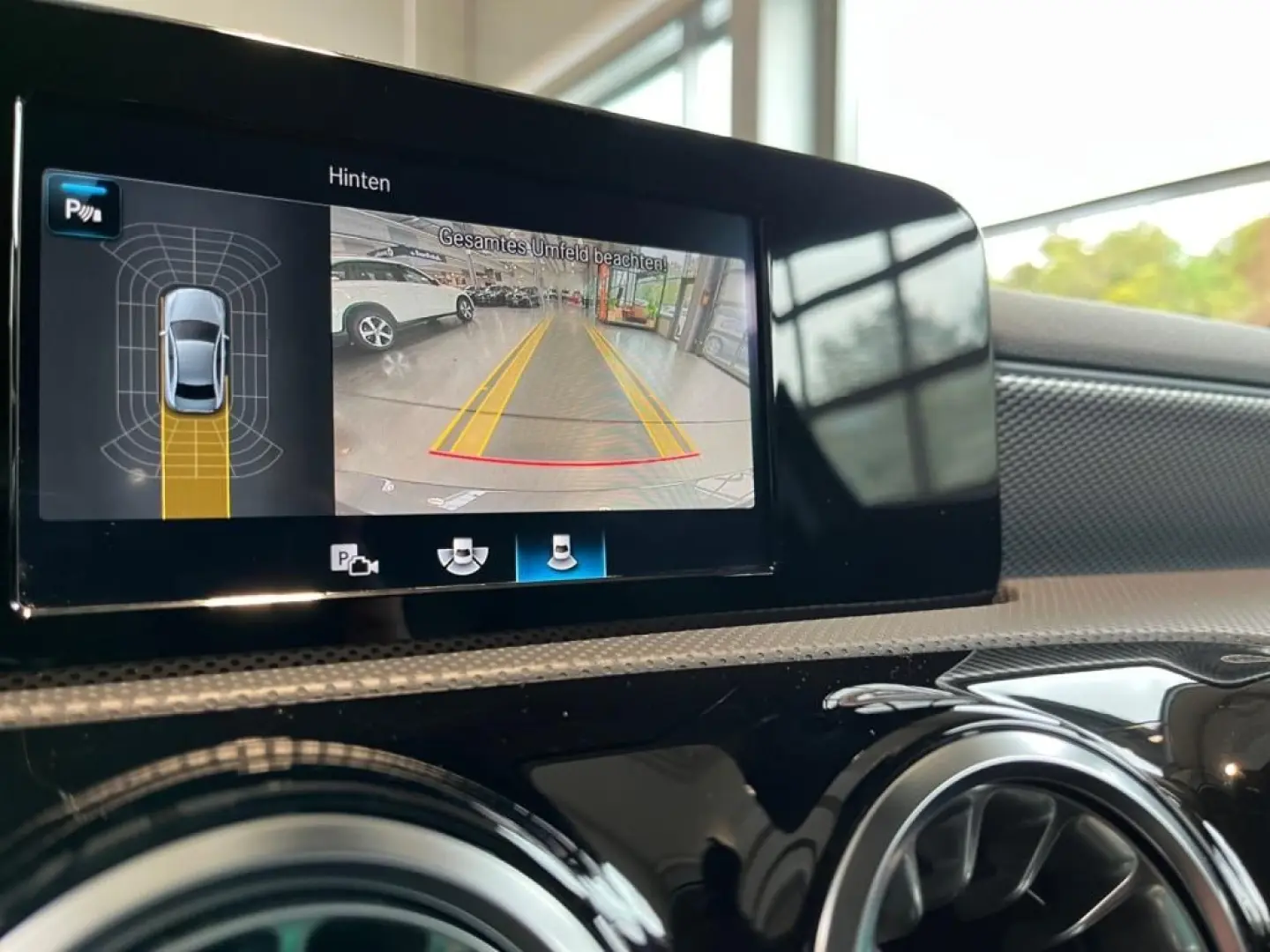 A 180 d Limousine Progressive  MBUX Navi STH PDC