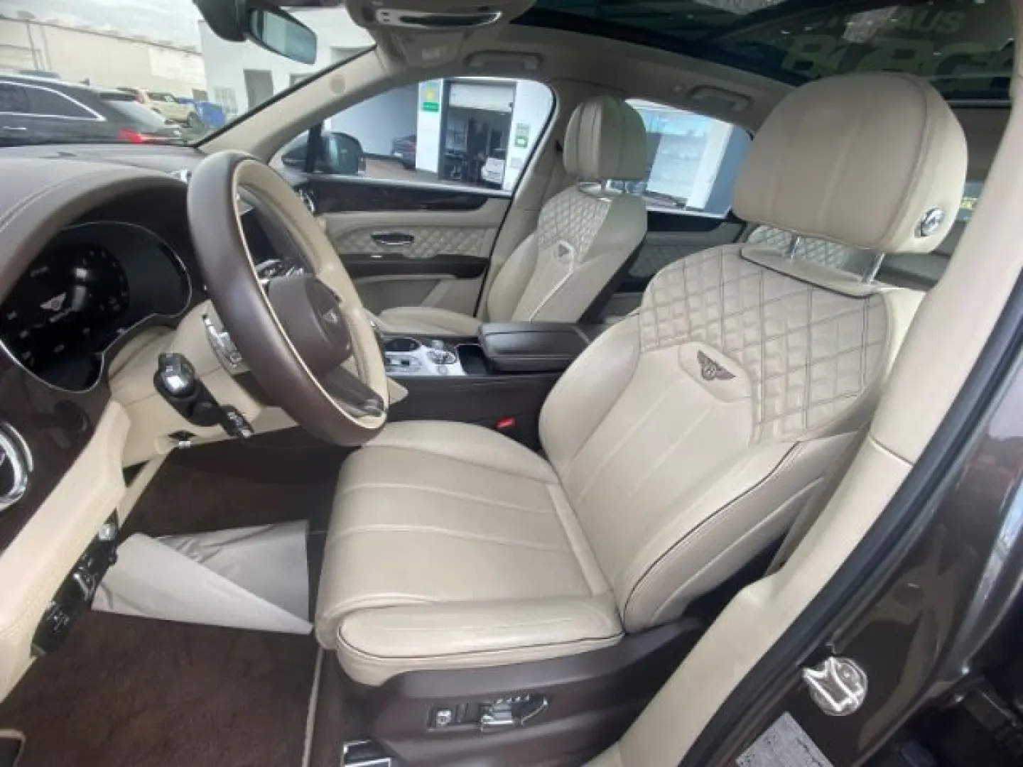 Bentley Bentayga Mulliner First Edition