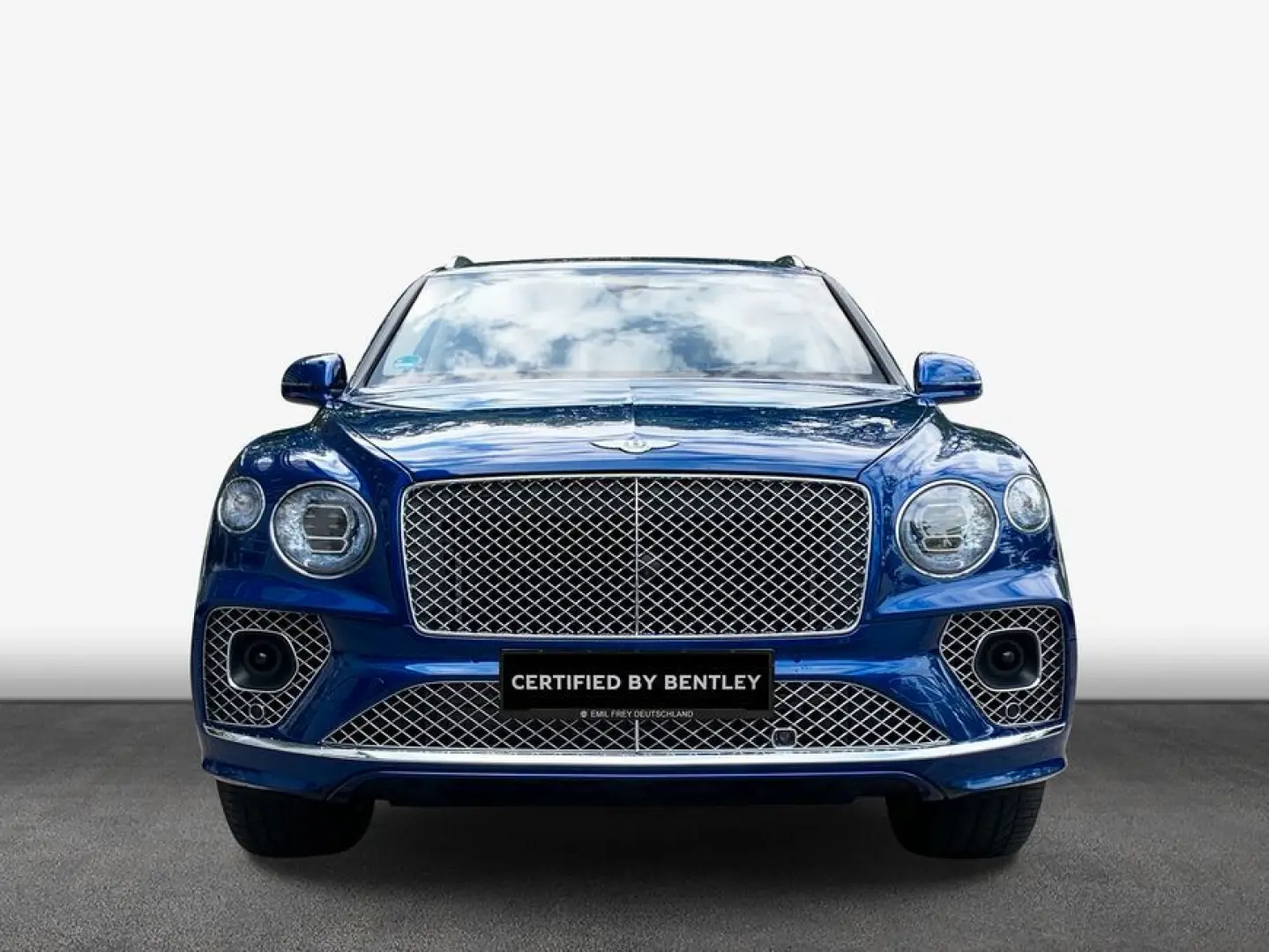BENTLEY Bentayga V8