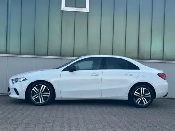 A 180d Progressive Limousine NAV CAM NIGHT 1.HD