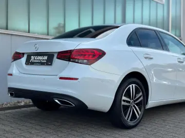 A 180d Progressive Limousine NAV CAM NIGHT 1.HD