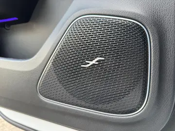 A 180d Progressive Limousine NAV CAM NIGHT 1.HD