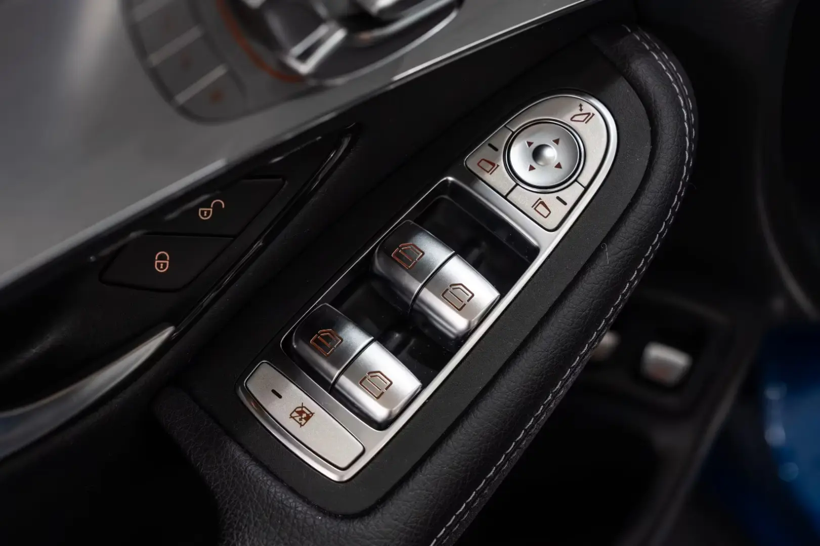 Mercedes-Benz GLC 300 e Coupe 4Matic AMG-LINE NIGHT