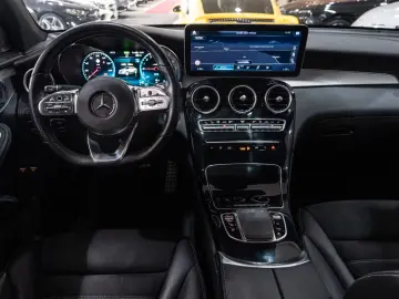 Mercedes-Benz GLC 300 e Coupe 4Matic AMG-LINE NIGHT