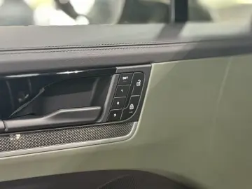 Cayenne S Sport Chrono  PANO 360 KAMERA SOFTCLOS