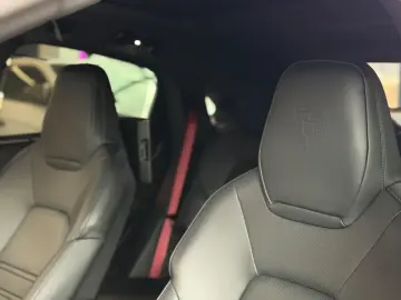 Cayenne Coupe S HUD Carbon DVD Fond