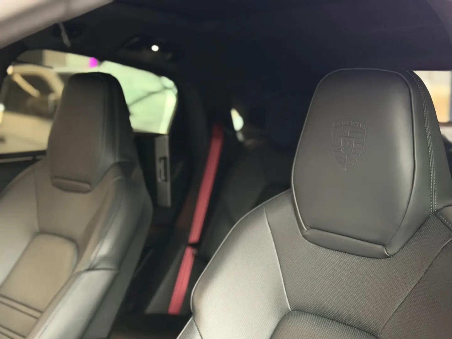 Cayenne Coupe S HUD Carbon DVD Fond