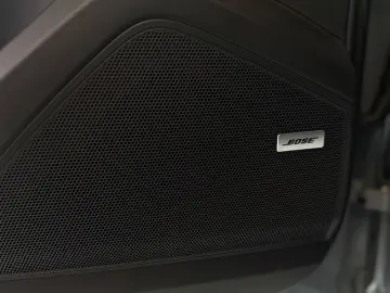 Cayenne Coupe S HUD Carbon DVD Fond