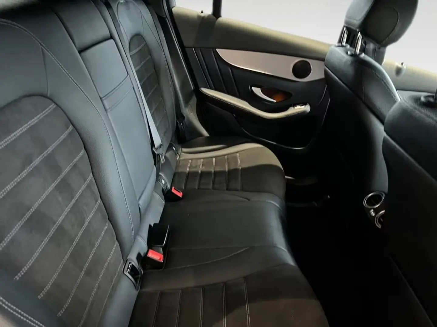 Mercedes-Benz GLC 300 e 4M AMG-Line Noapte AHK