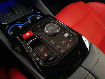 M5 Limousine M DriversPackage AHK Bowers&Wilkins