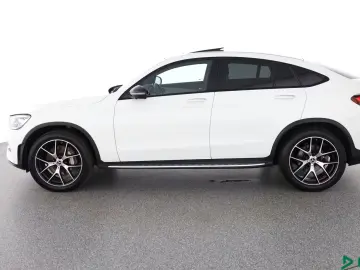Mercedes-Benz GLC 300 e 4M AMG NIGHT AIRMATIC