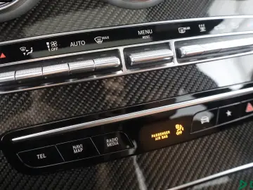 Mercedes-Benz GLC 300 e 4M AMG NIGHT AIRMATIC