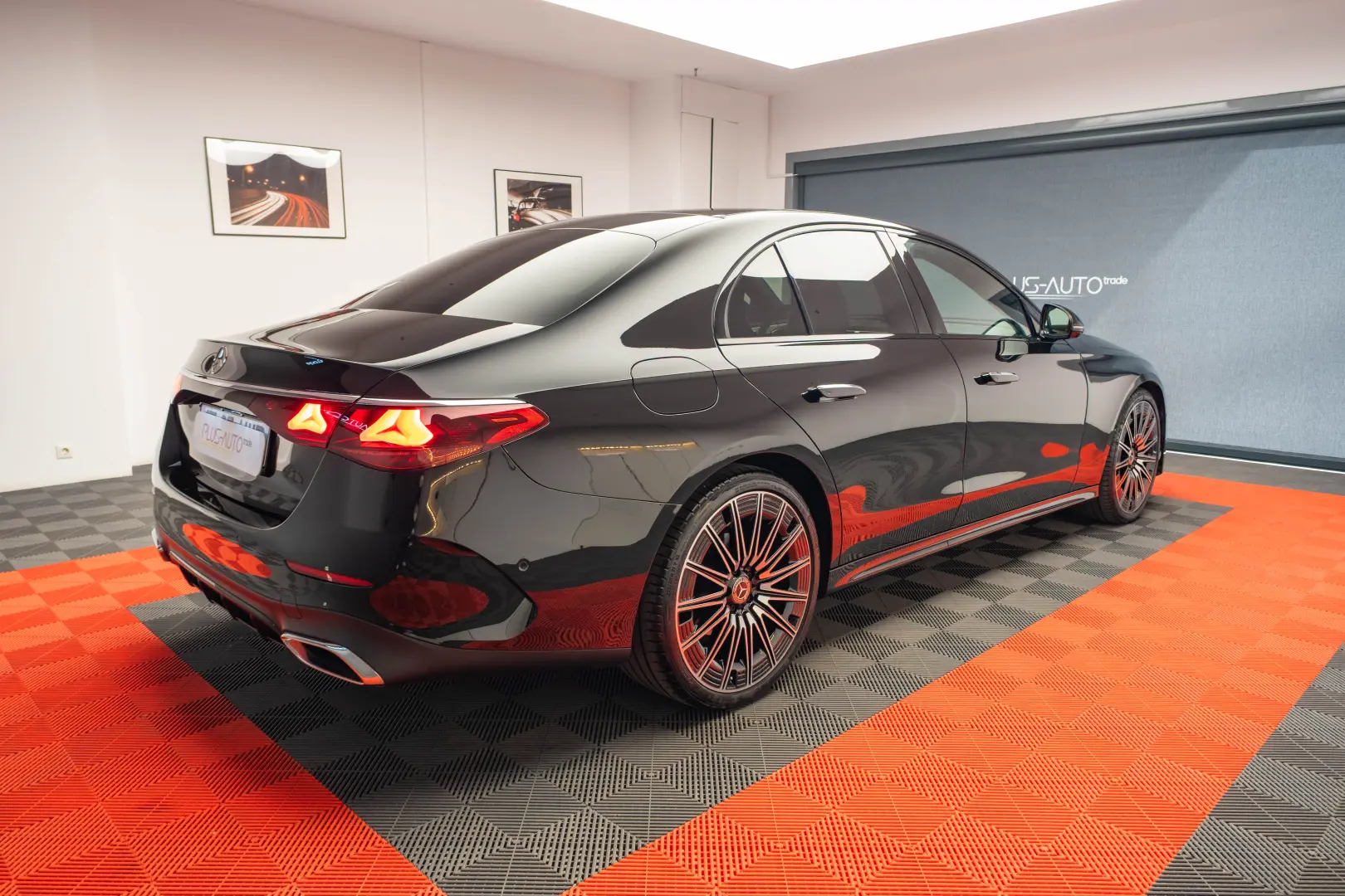 Mercedes-Benz E 220 d 4Matic 9G-TRONIC Edition AMG Line