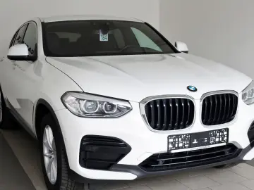 X4 xDrive 20i Advantage Leder Navi Kamera SH LED