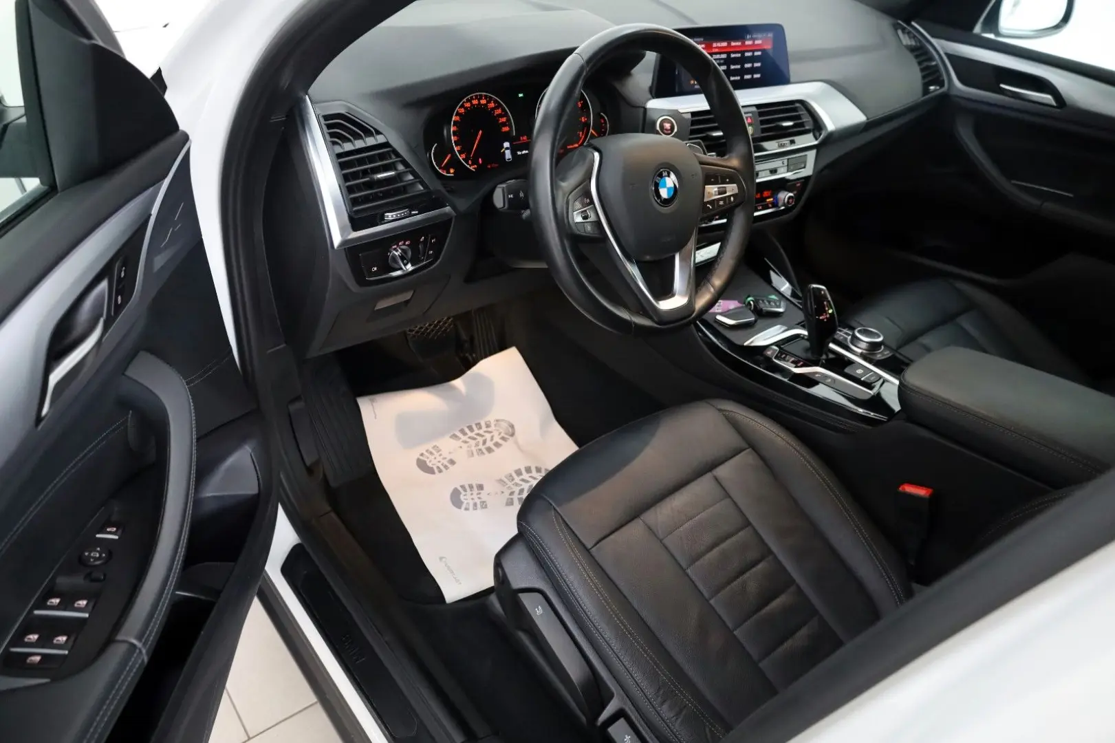 X4 xDrive 20i Advantage Leder Navi Kamera SH LED