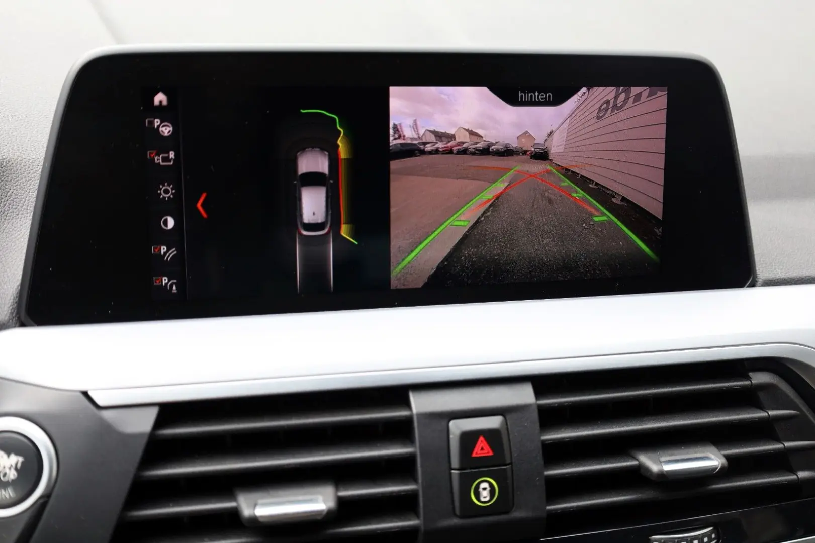 X4 xDrive 20i Advantage Leder Navi Kamera SH LED