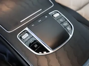 Mercedes-Benz GLC 300 e 4M Coupé AMG Sport designo