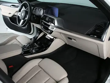 X4 xDr 20i A M Sport Navi DAB Leder HiFi