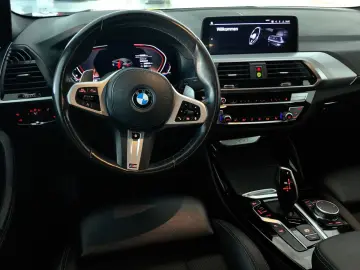 X4 xDrive 30 d  Advantage