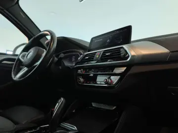 X4 xDrive 30 d  Advantage