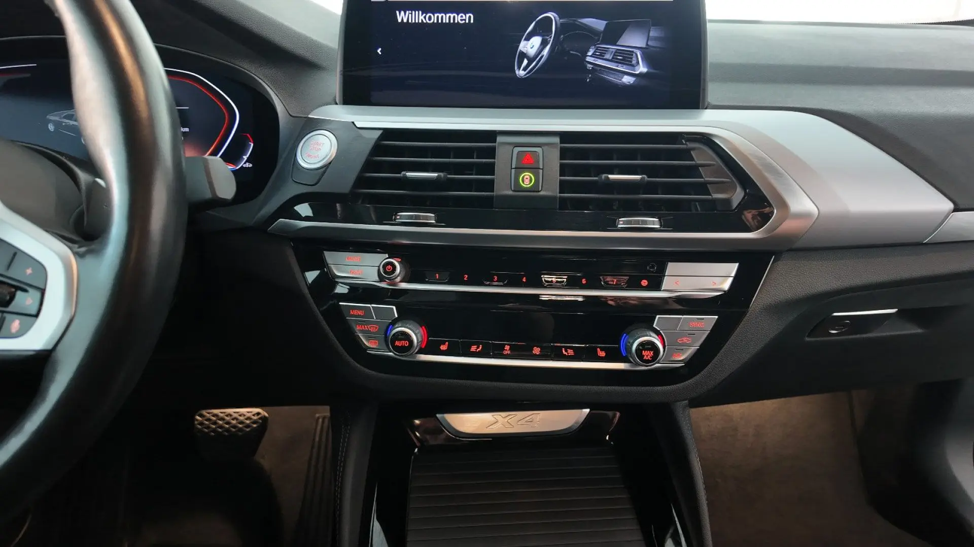 X4 xDrive 30 d  Advantage