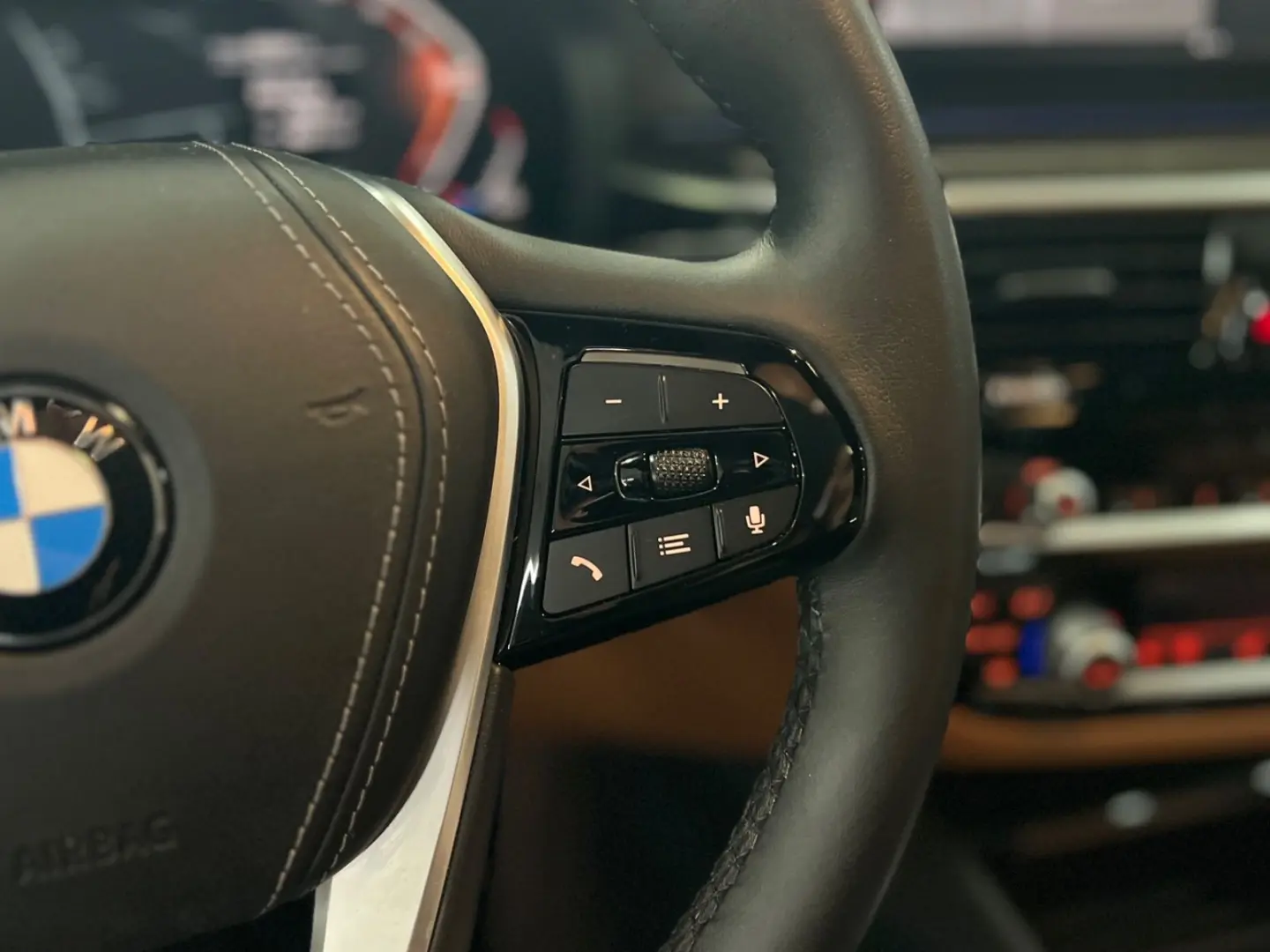 520d Lim. AMB DAP HuD MEM Dakota HaKa Standheiz.