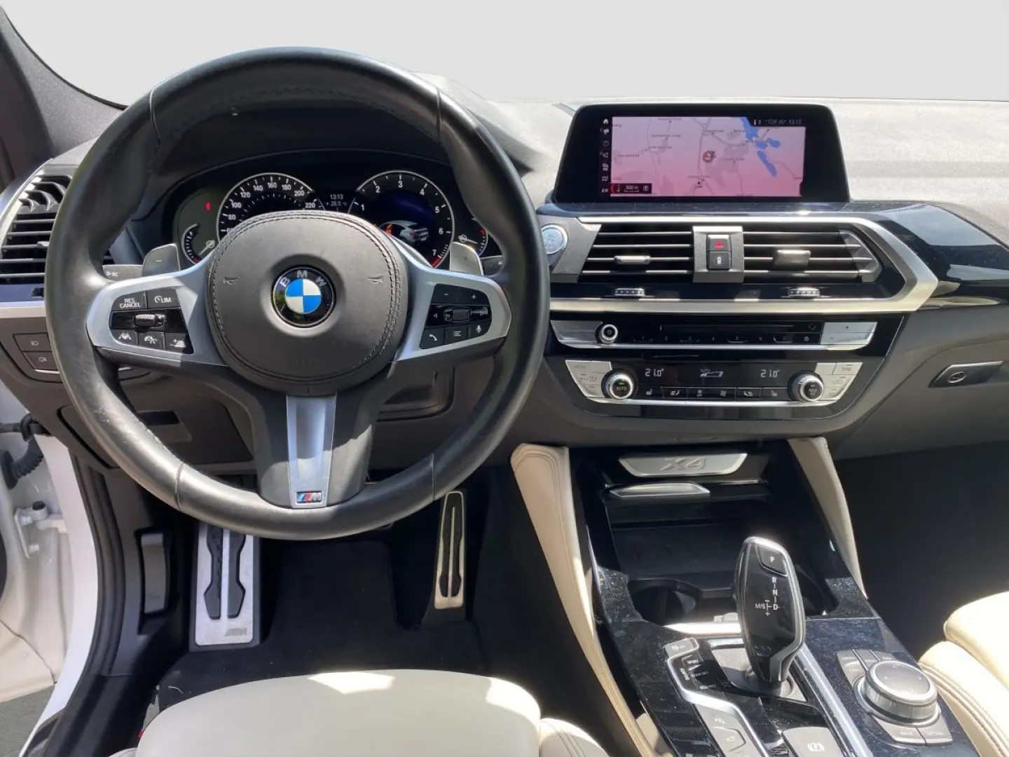 X4 xDrive20i    M Sport 21'' HUD AHK Parkassist.