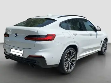 X4 xDrive20i    M Sport 21'' HUD AHK Parkassist.