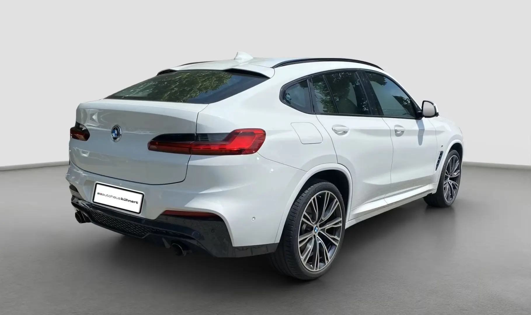 X4 xDrive20i    M Sport 21'' HUD AHK Parkassist.