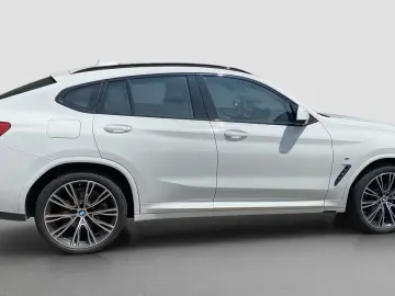 X4 xDrive20i    M Sport 21'' HUD AHK Parkassist.