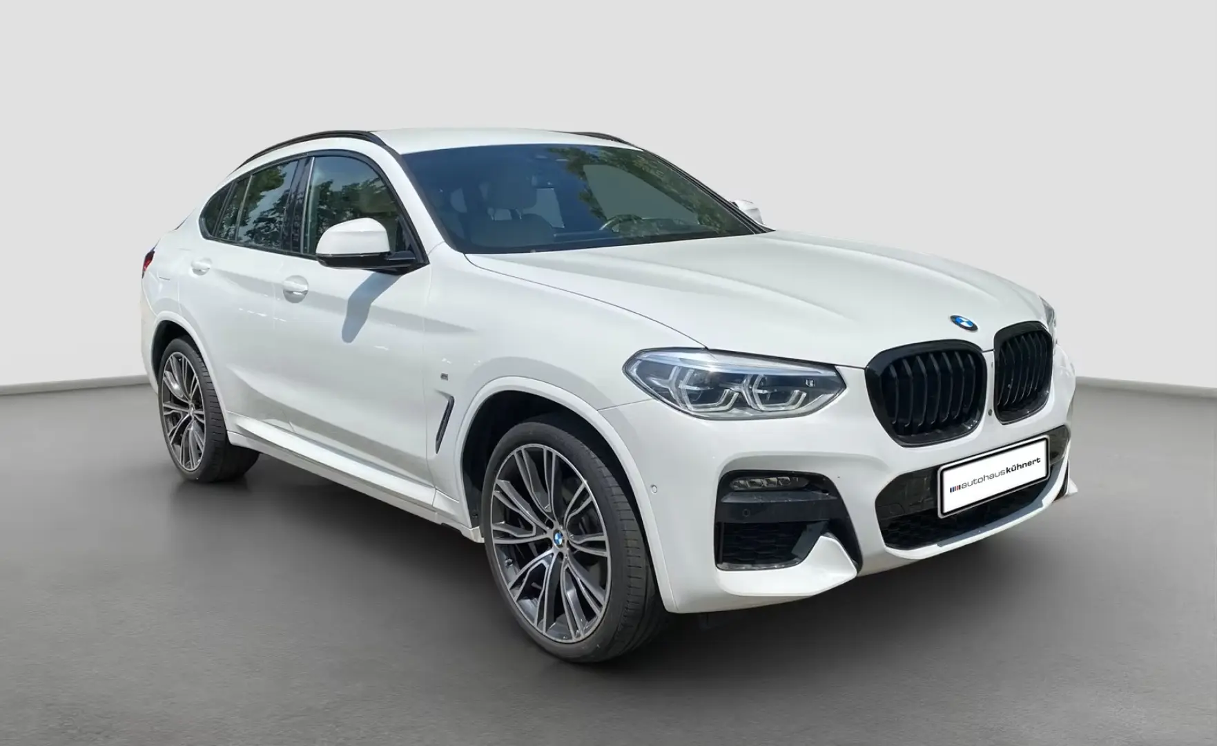 X4 xDrive20i    M Sport 21'' HUD AHK Parkassist.