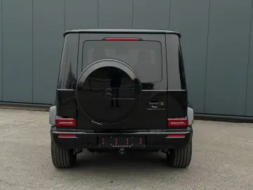 MERCEDES BENZ G 450d AMG LINE