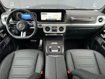 MERCEDES BENZ G 450d AMG LINE