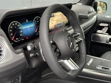 MERCEDES BENZ G 450d AMG LINE