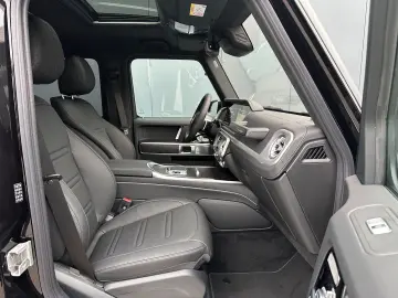 MERCEDES BENZ G 450d AMG LINE