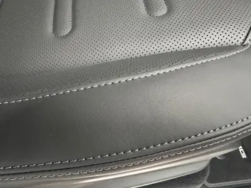 MERCEDES BENZ G 450d AMG LINE