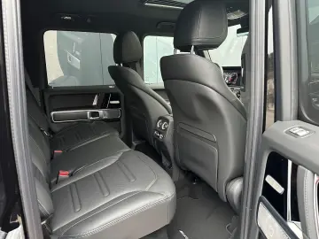 MERCEDES BENZ G 450d AMG LINE