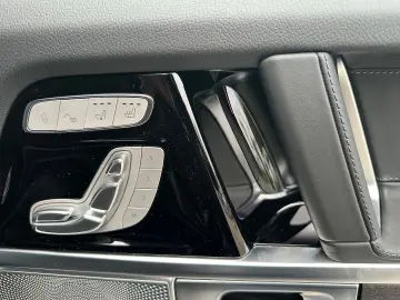 MERCEDES BENZ G 450d AMG LINE