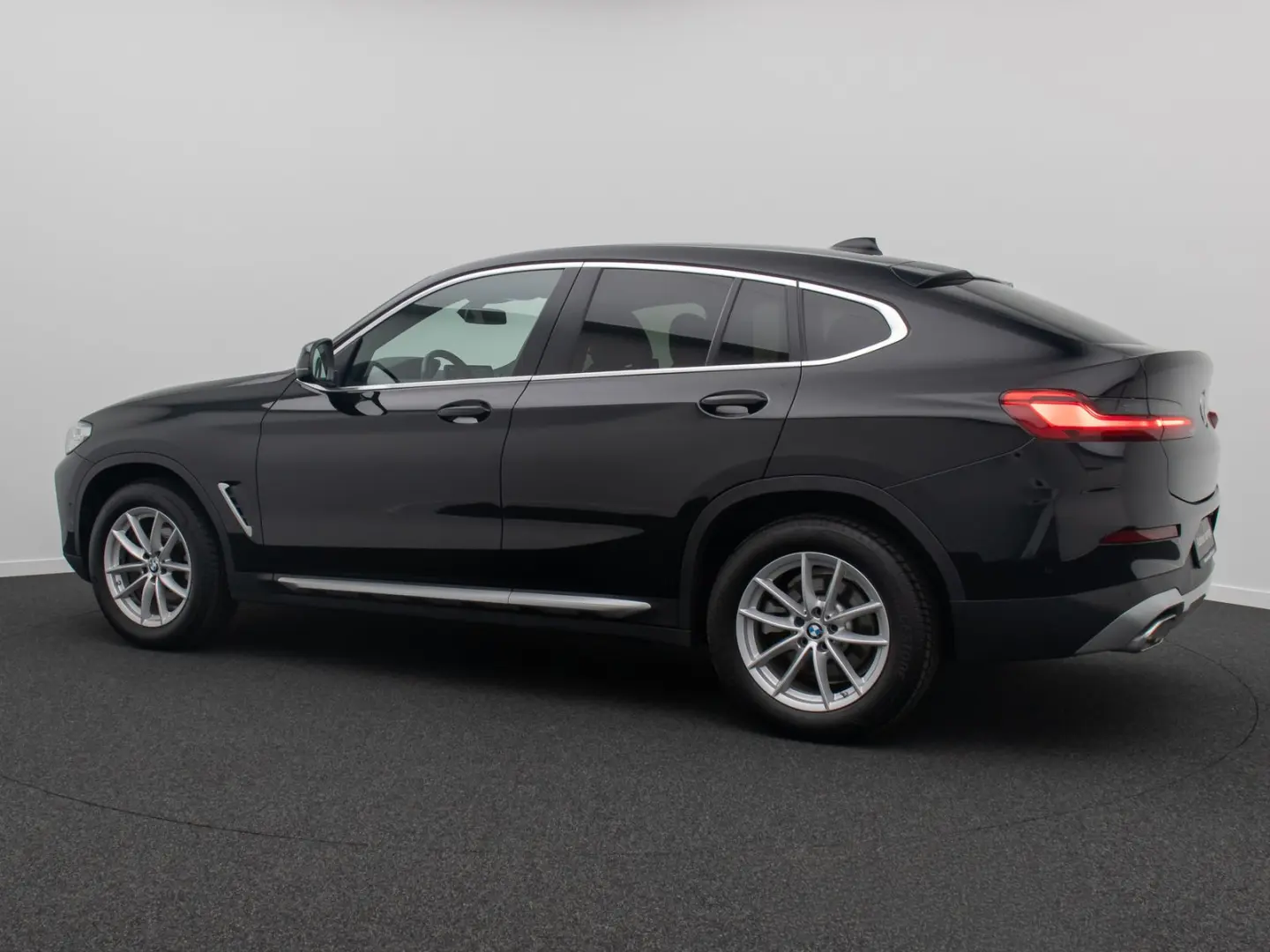 X4 xD20d DAB Kamera WLAN LED 18Zoll M Sport