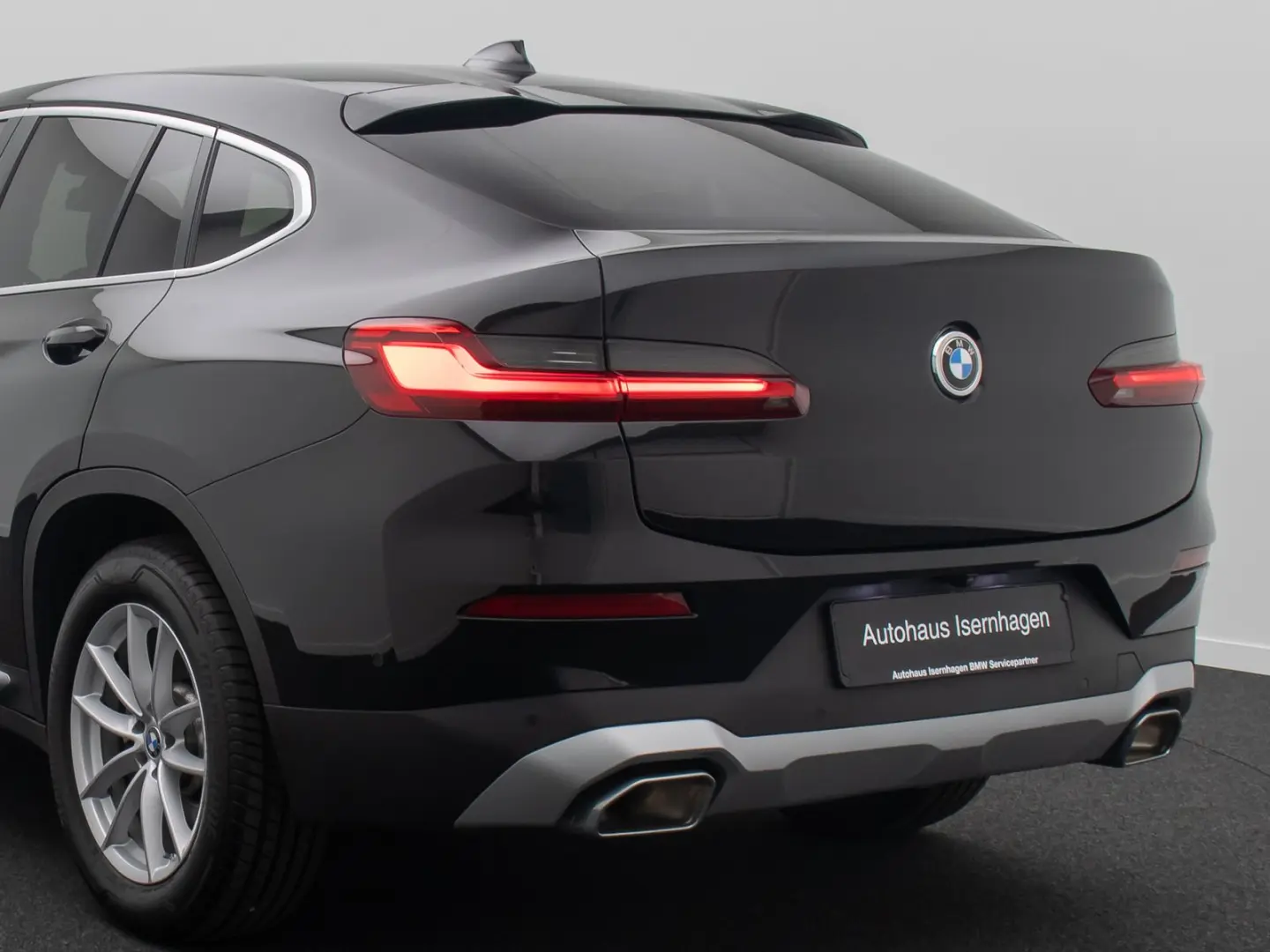 X4 xD20d DAB Kamera WLAN LED 18Zoll M Sport