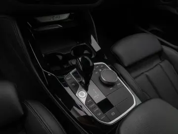 X4 xD20d DAB Kamera WLAN LED 18Zoll M Sport